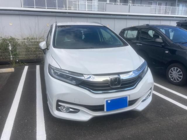 HONDA SHUTTLE HYBRID 2018