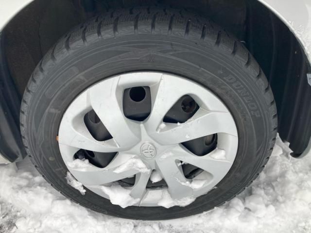 TOYOTA SIENTA 4WD 2015