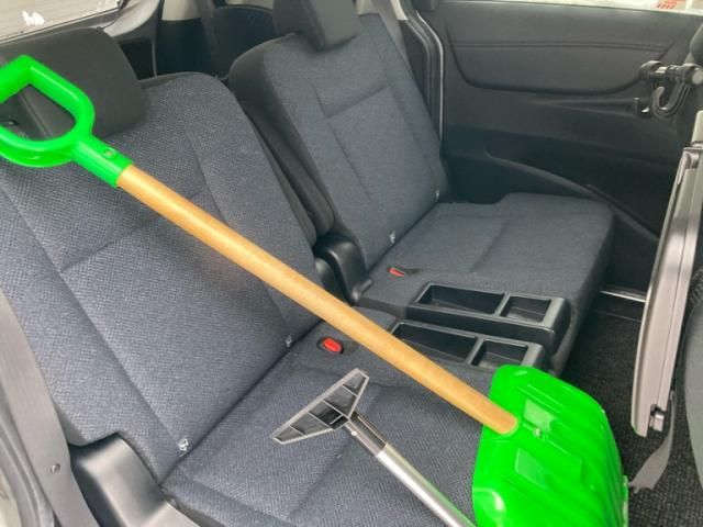 TOYOTA SIENTA 4WD 2015