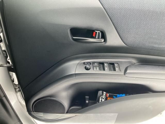 TOYOTA SIENTA 4WD 2015