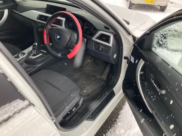 BMW BMW 3series sedan 2013