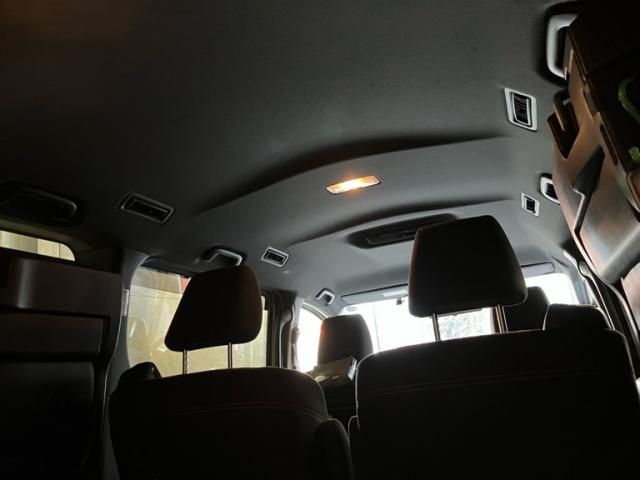 TOYOTA ESQUIRE HYBRID 2019