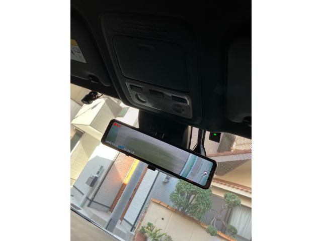 TOYOTA ESQUIRE HYBRID 2019