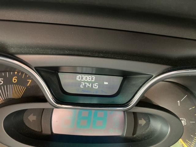 RENAULT RENAULT CAPTUR 2014