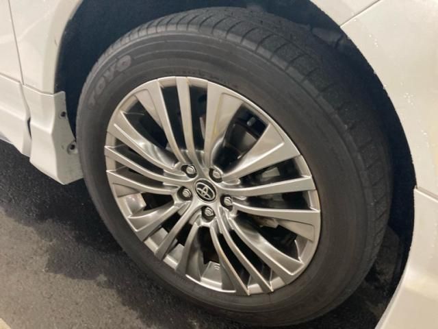 TOYOTA HARRIER 2WD 2023