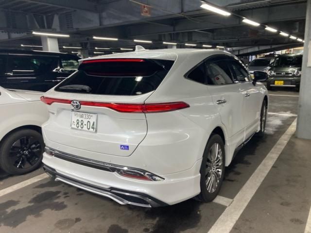 TOYOTA HARRIER 2WD 2023