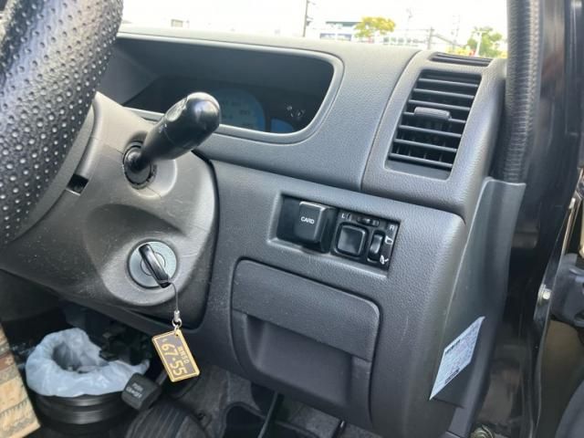 SUZUKI MR WAGON 2002