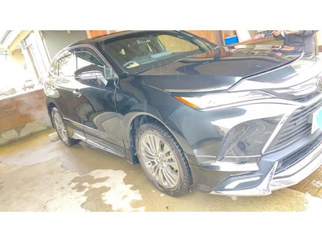 TOYOTA HARRIER 4WD 2020
