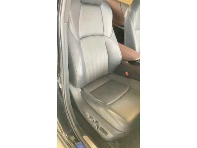 TOYOTA HARRIER 4WD 2020