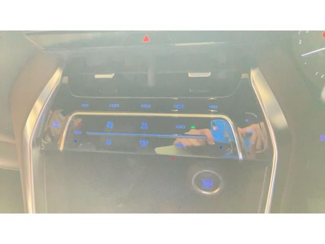 TOYOTA HARRIER 4WD 2020