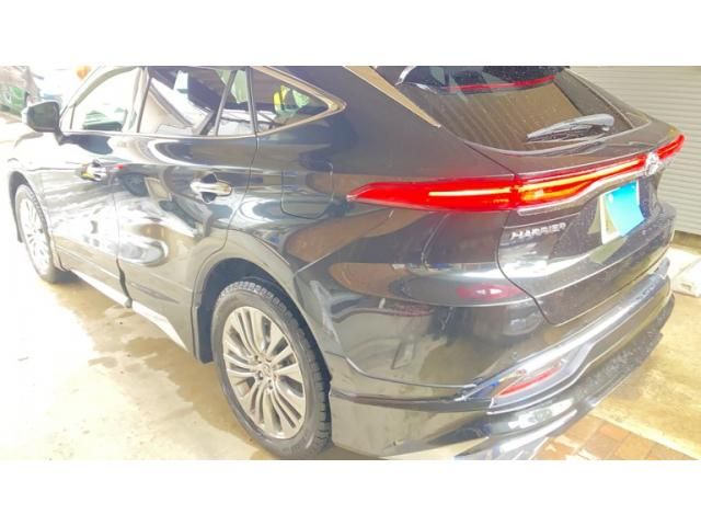 TOYOTA HARRIER 4WD 2020
