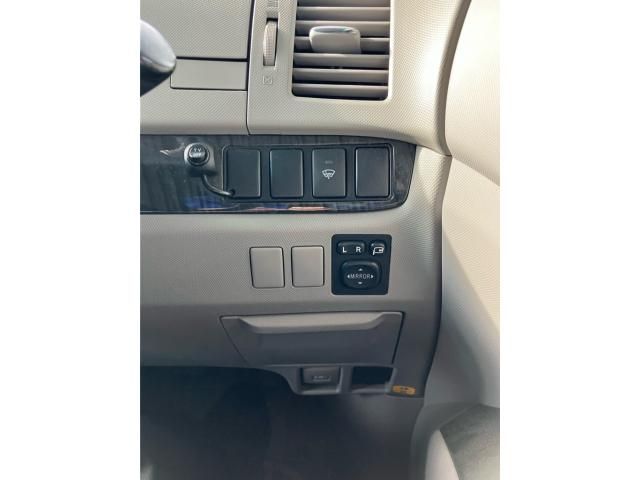 TOYOTA ESTIMA  4WD 2007