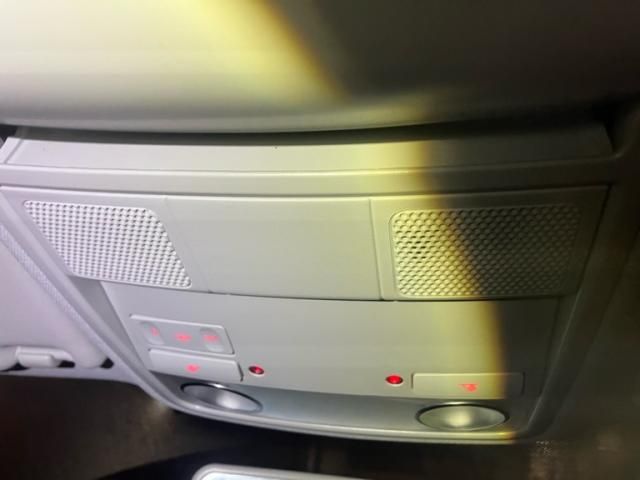 VOLKSWAGEN VW???5HB 2009