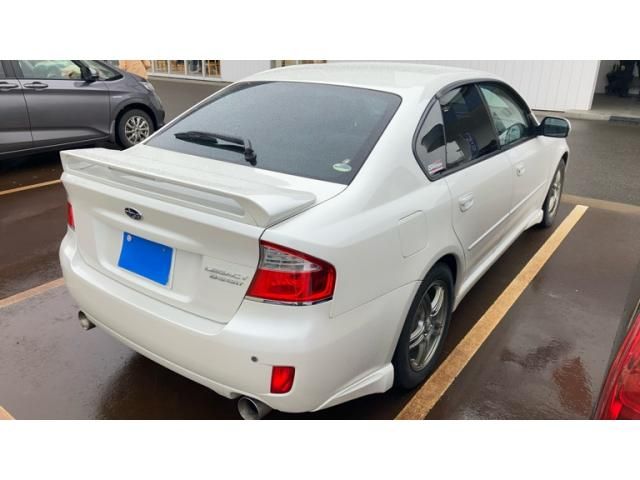 SUBARU LEGACY B4 2006