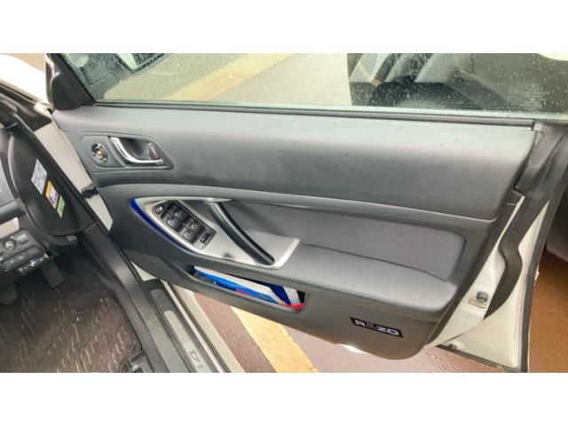 SUBARU LEGACY B4 2006