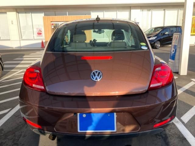 VOLKSWAGEN VOLKSWAGEN The BEETLE 2016