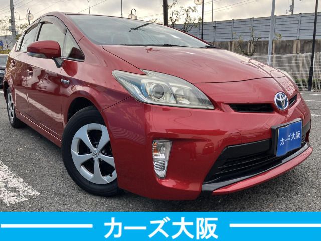 TOYOTA PRIUS 2014