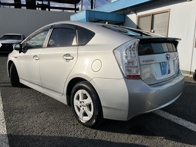 TOYOTA PRIUS 2009