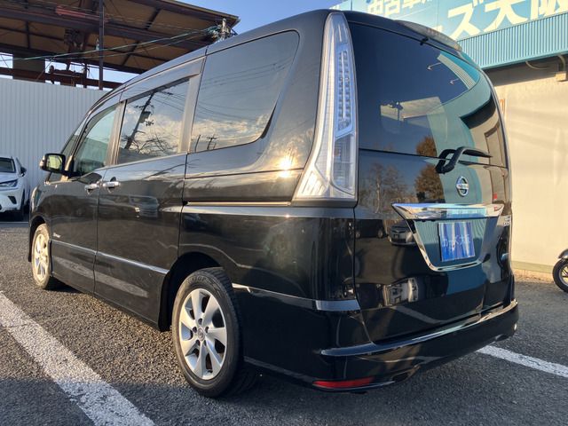 NISSAN SERENA  S-HYBRID 2013