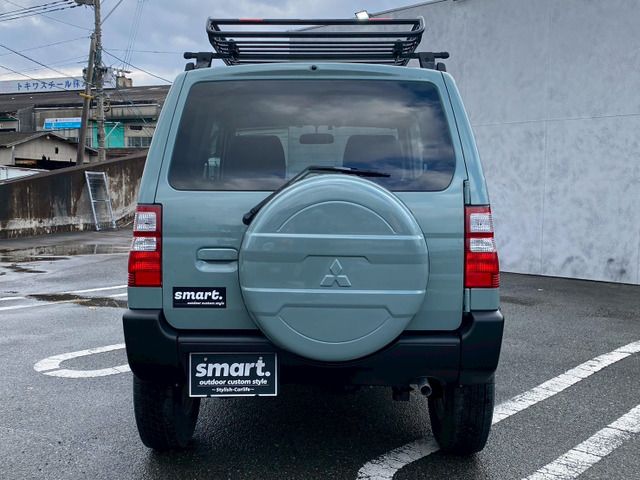 MITSUBISHI PAJERO MINI 2009