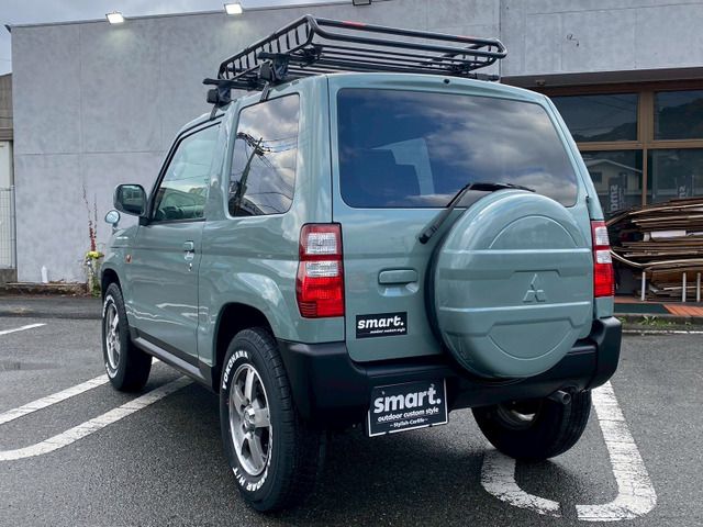 MITSUBISHI PAJERO MINI 2009