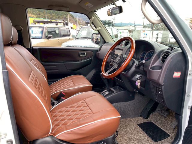 MITSUBISHI PAJERO MINI 2009