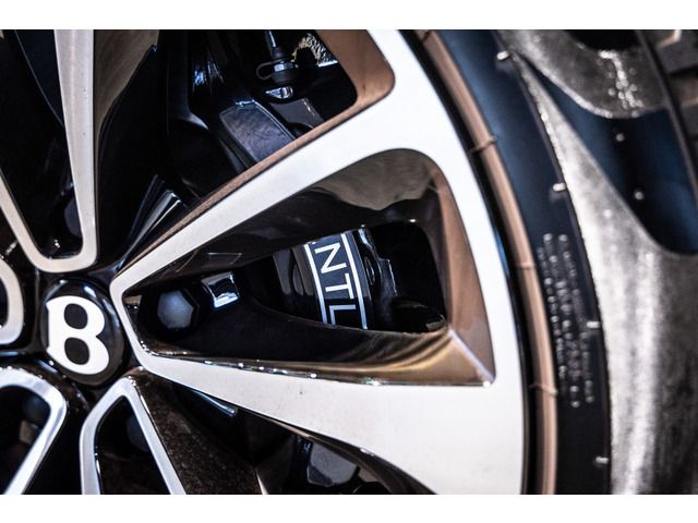 BENTLEY BENTLEY Bentayga 2025