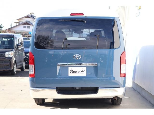 TOYOTA HIACE van 2WD 2019