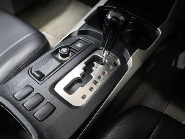 TOYOTA HILUXSURF wagon 4WD 2009