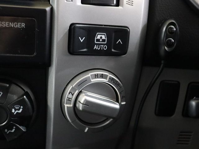 TOYOTA HILUXSURF wagon 4WD 2009