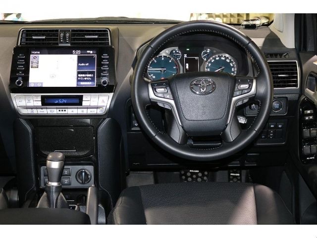 TOYOTA LANDCRUISER PRADO 2020