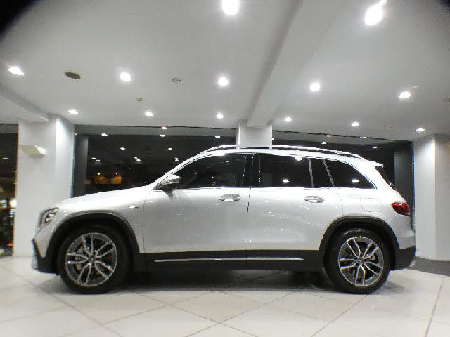 MERCEDES BENZ MERCEDES AMG GLB class 2022