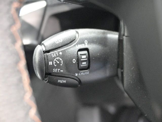 PEUGEOT PEUGEOT 3008 2018