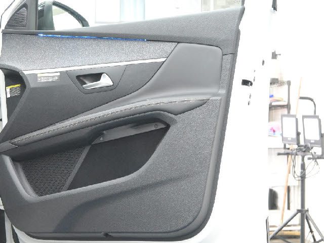 PEUGEOT PEUGEOT 3008 2018