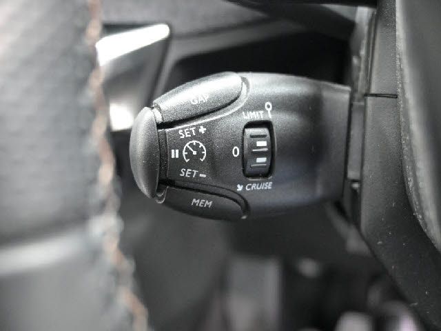 PEUGEOT PEUGEOT 5008 2021