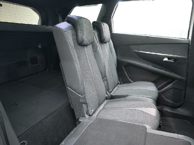 PEUGEOT PEUGEOT 5008 2021