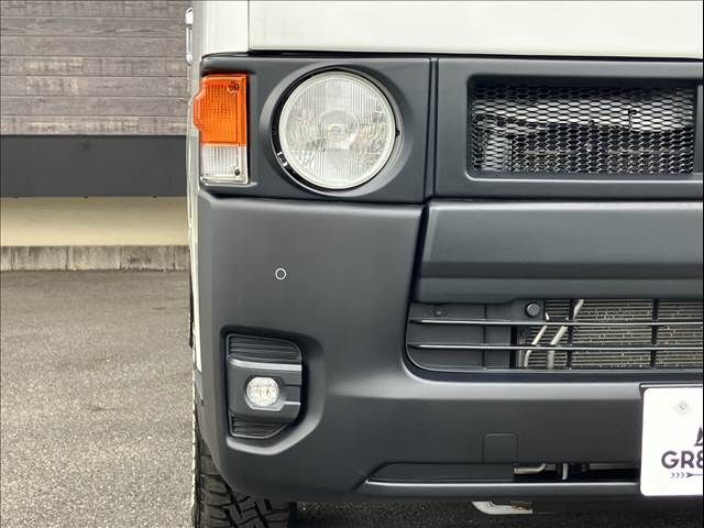 TOYOTA HIACE van 4WD 2022