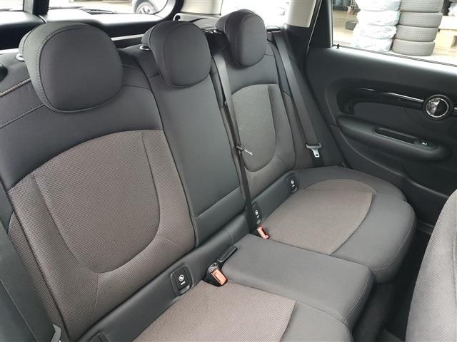 BMW BMW MINI COOPER CLUBMAN 2016