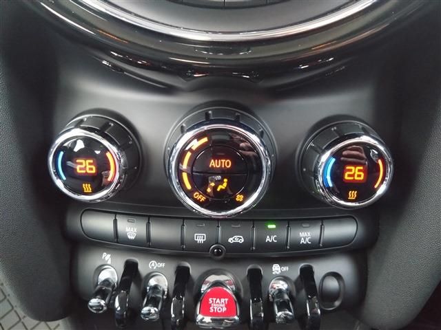 BMW MINI COOPER D 5DOOR 2021