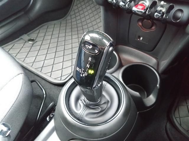 BMW MINI COOPER D 5DOOR 2021