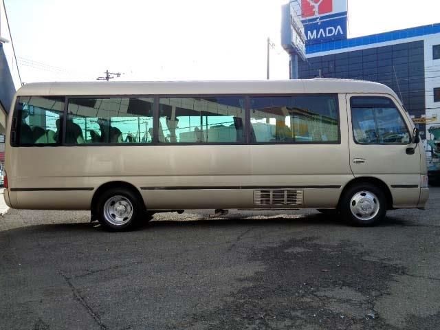 TOYOTA COASTER 2005