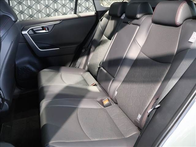 TOYOTA RAV4 HYBRID 4WD 2024