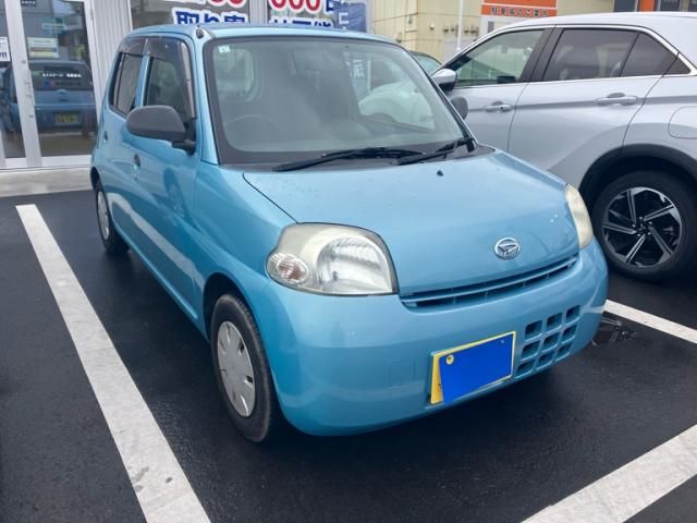 DAIHATSU ESSE 2010