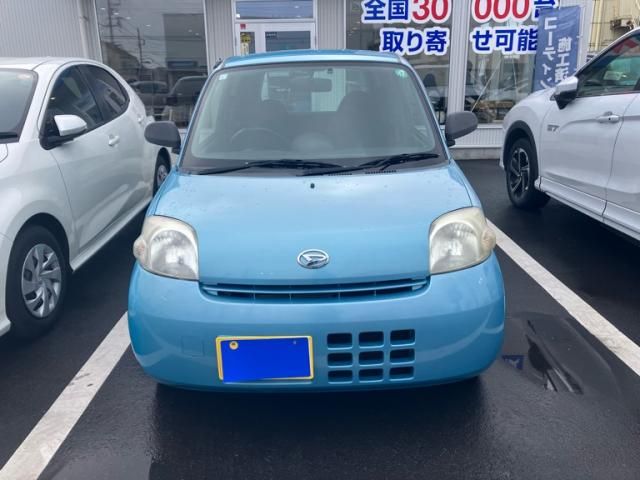 DAIHATSU ESSE 2010