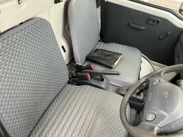 DAIHATSU HIJET truck 2009