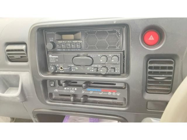 DAIHATSU HIJET truck 2009