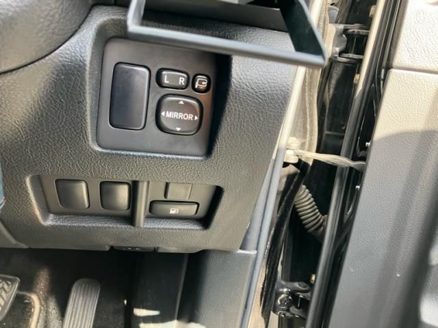 TOYOTA HARRIER 2WD 2007