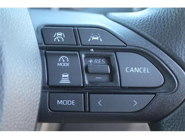 TOYOTA NOAH HYBRID 2022