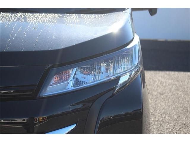 TOYOTA NOAH HYBRID 2022