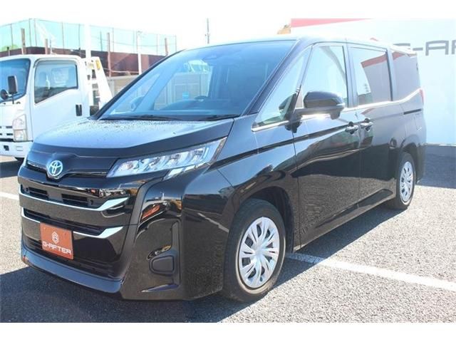 TOYOTA NOAH HYBRID 2022
